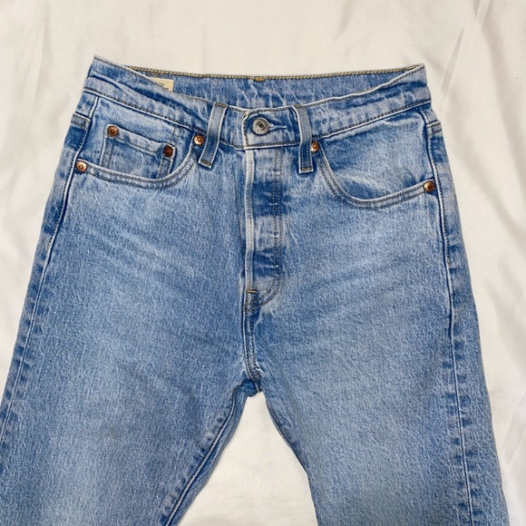 LEVI’S - Picture 3 of 4